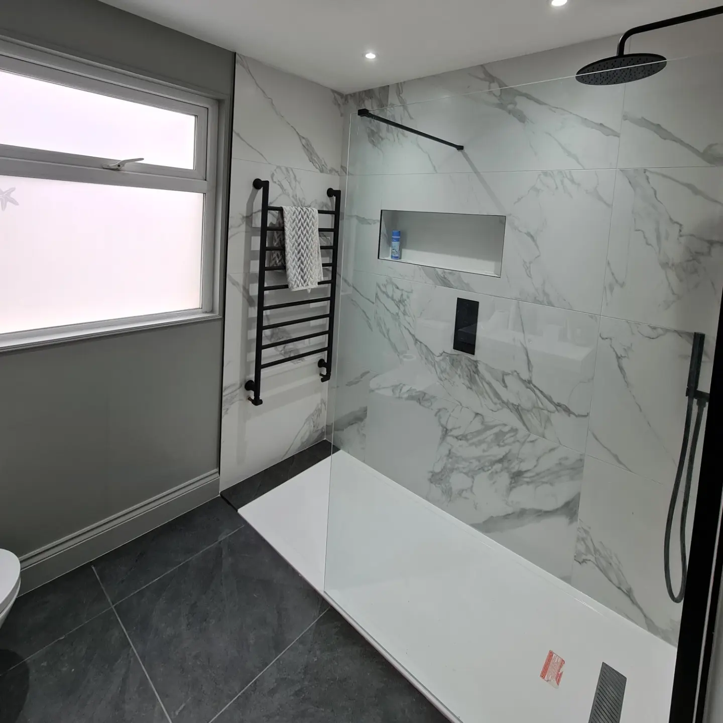 Marble-Effect Walk-In Shower